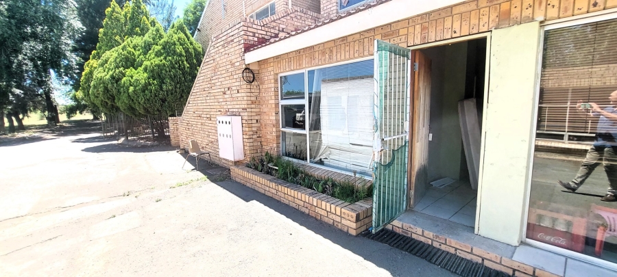 13 Bedroom Property for Sale in Bloemspruit Free State